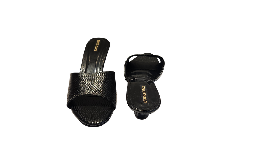 Women's Textured Slip-On Mule Heels