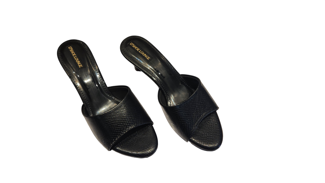 Women's Textured Slip-On Mule Heels