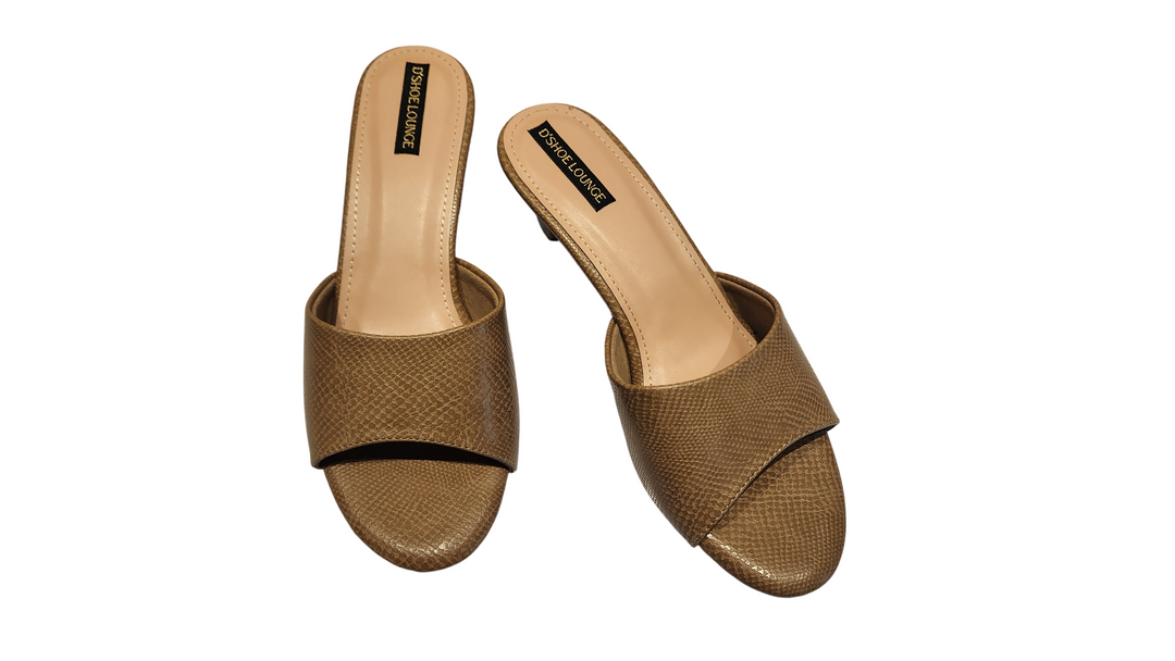 Women's Textured Slip-On Mule Heels