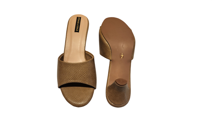 Women's Textured Slip-On Mule Heels