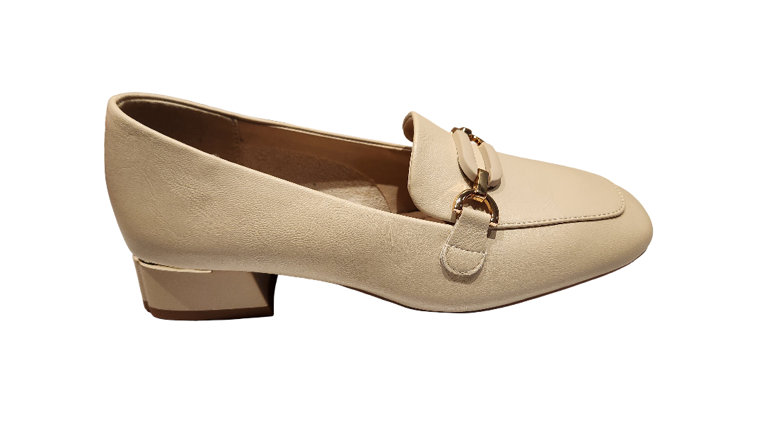 Classic Loafer Block Heel Pumps with Metal Chain Detail