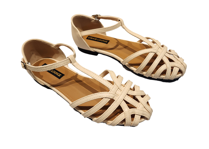 Elegant Strappy Flat Sandals with Adjustable Ankle Strap