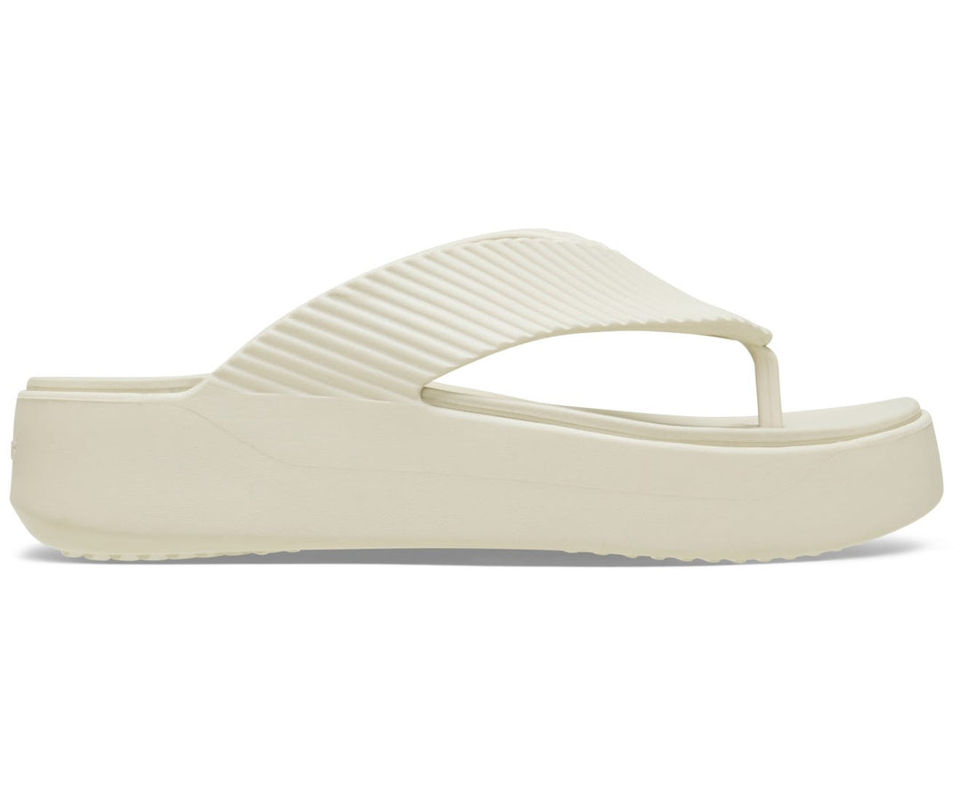 Getaway Groove Platform Flip