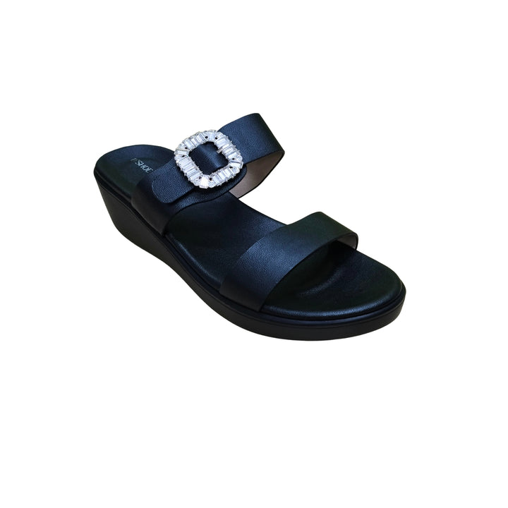 Crystal-Buckle Noir Wedge