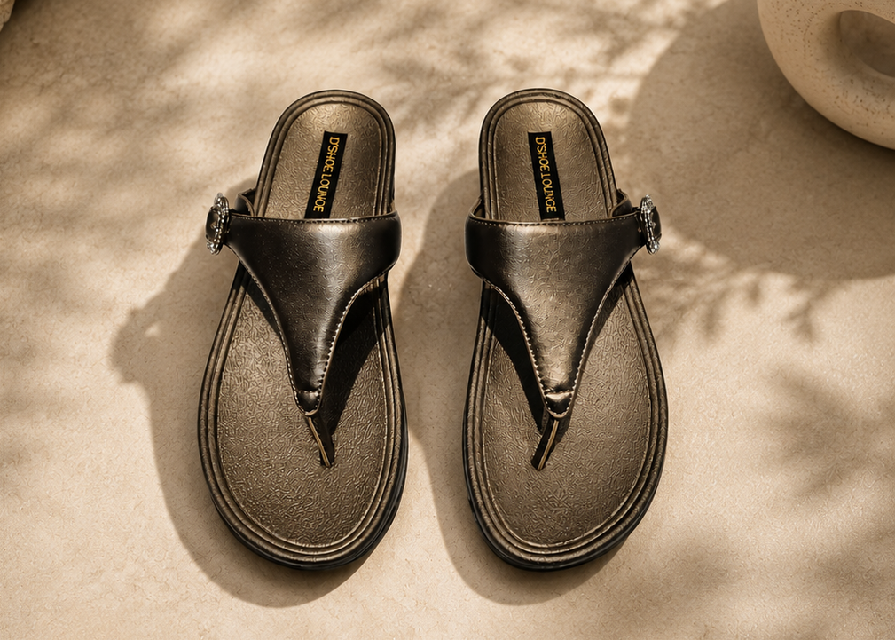 Elara Buckle Comfort Flip Flop