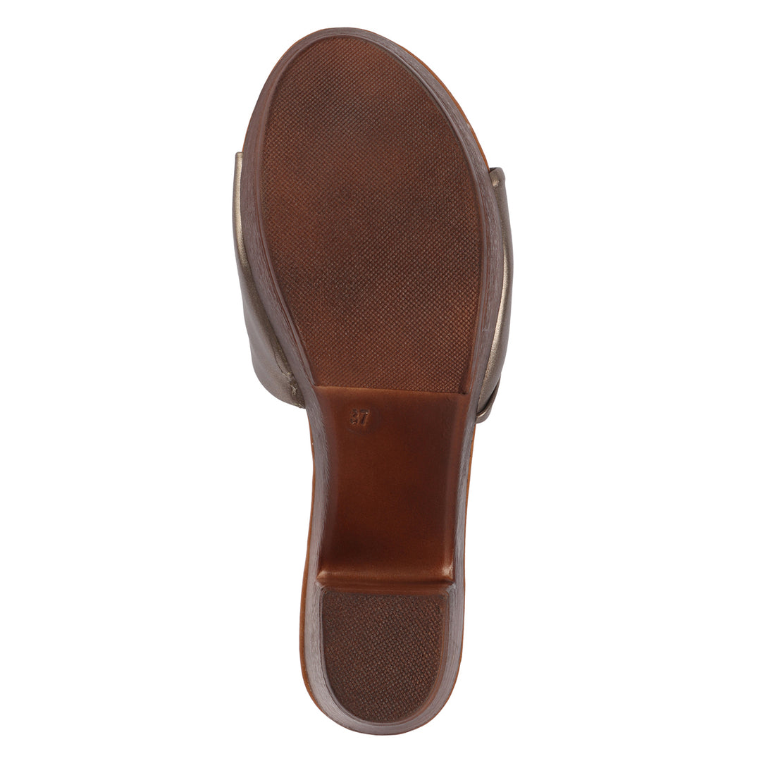 Cross strap platform heels