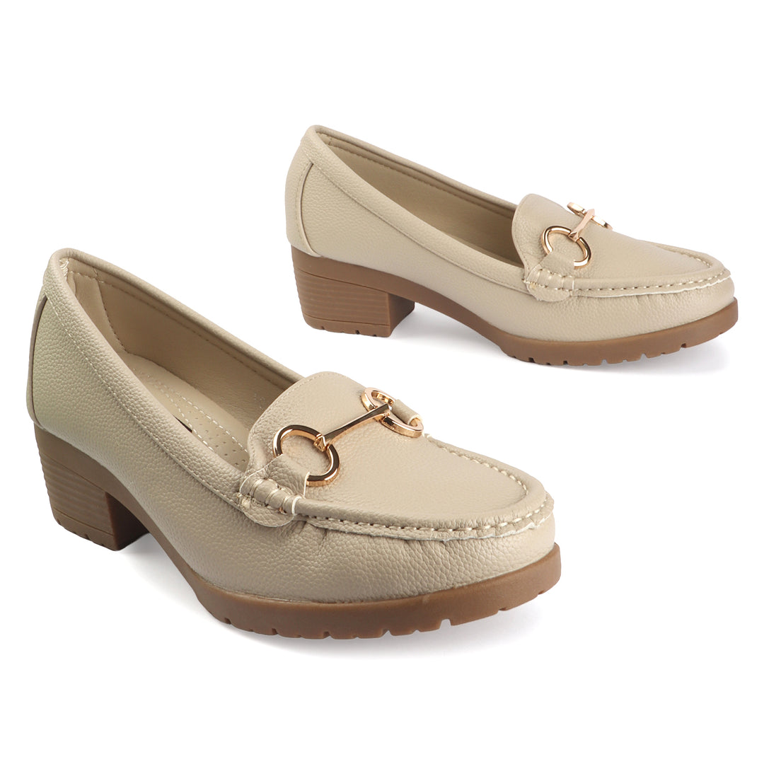 Elegant Loafers with Metal Accent