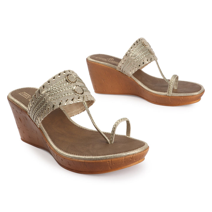 Metallic Toe Loop Wedge Sandals