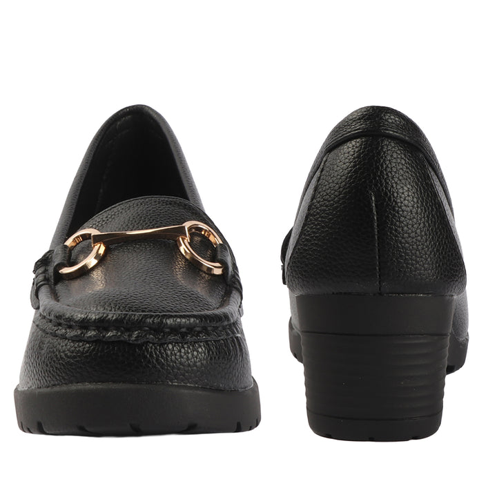 Elegant Loafers with Metal Accent