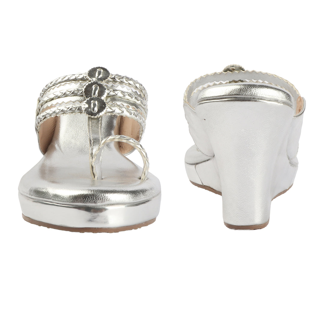 Metallic Gold Toe-Ring Wedges